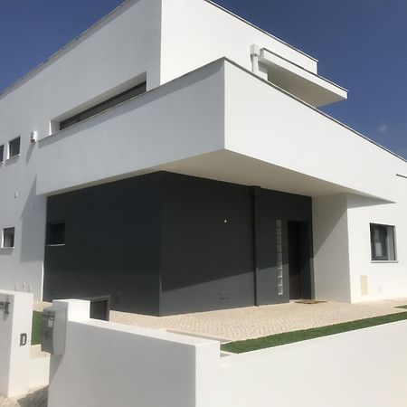 Modern Villa With Private Pool Near The Beautiful Beach Of Foz De Arelho Nadadouro Eksteriør bilde
