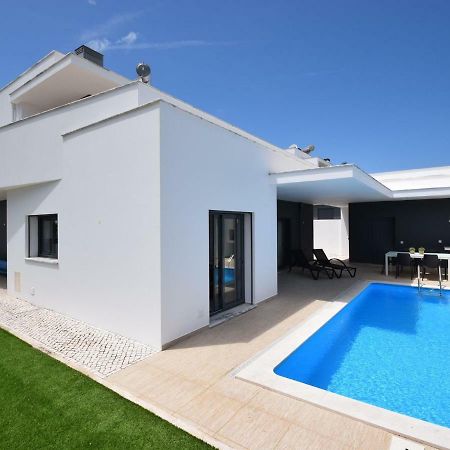 Modern Villa With Private Pool Near The Beautiful Beach Of Foz De Arelho Nadadouro Eksteriør bilde
